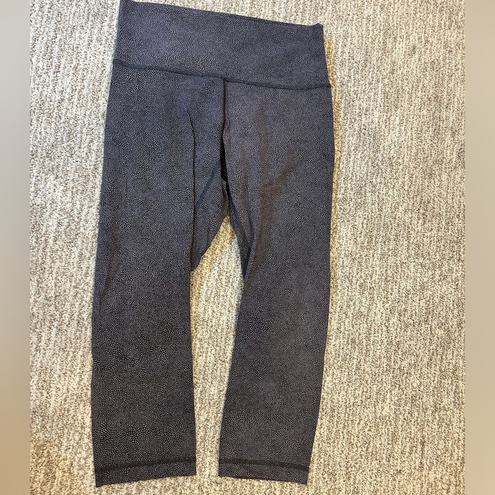 Lululemon cropped leggings